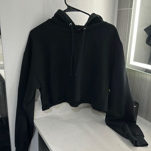 Black cropped hoodie